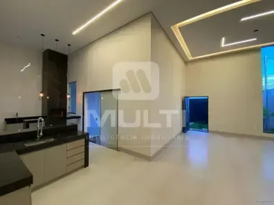 Casa com 3 Quartos à venda, 160m² no Novo Mundo, Uberlândia