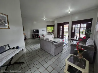 Casa com 4 Quartos à venda, 375m² no Candelária, Natal