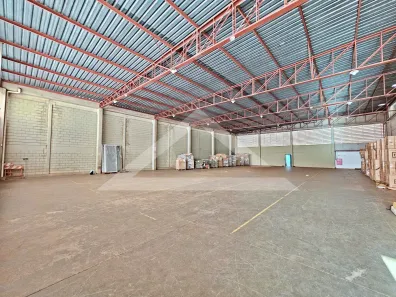 Galpão/Depósito/Armazém para alugar, 860m² no Parque Residencial Lagoinha, Ribeirão Preto