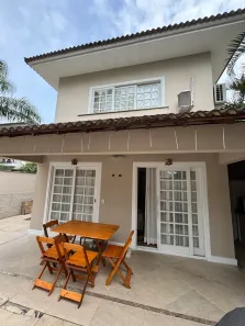 Casa de Condomínio com 4 Quartos à venda, 180m² no Vargem Pequena, Rio de Janeiro