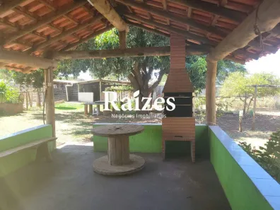 Fazenda/Sítio com 3 Quartos à venda, 210m² no Panorama, Uberlândia