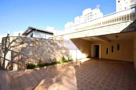 Sobrado com 4 Quartos para alugar, 220m² no Jardim Peri Peri, São Paulo