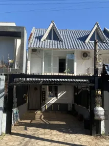 Casa com 2 Quartos à venda, 137m² no Guarujá, Porto Alegre