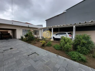 Casa com 3 Quartos à venda, 176m² no Jardim Santa Maria, Jacareí