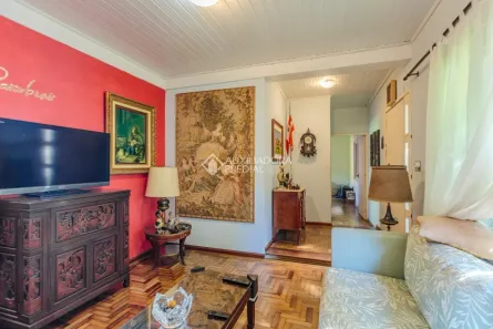 Casa com 3 Quartos à venda, 151m² no Chácara das Pedras, Porto Alegre
