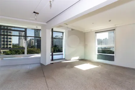 Sala Comercial para alugar, 98m² no Itaim Bibi, São Paulo