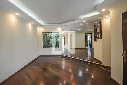 Casa com 4 Quartos à venda, 350m² no Independência, São Bernardo do Campo