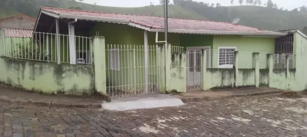 Casa com 4 Quartos à venda, 200m² no , Piracaia