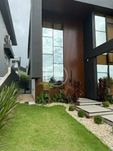 Casa de Condomínio com 3 Quartos à venda, 340m² no Ingleses do Rio Vermelho, Florianópolis