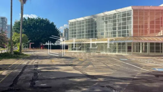 Prédio Comercial para alugar, 23093m² no Vila Cordeiro, São Paulo