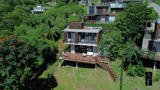 Casa com 2 Quartos à venda, 99m² no Praia da Ferrugem, Garopaba