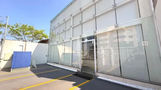 Prédio Comercial à venda, 600m² no Parque Amazônia, Goiânia