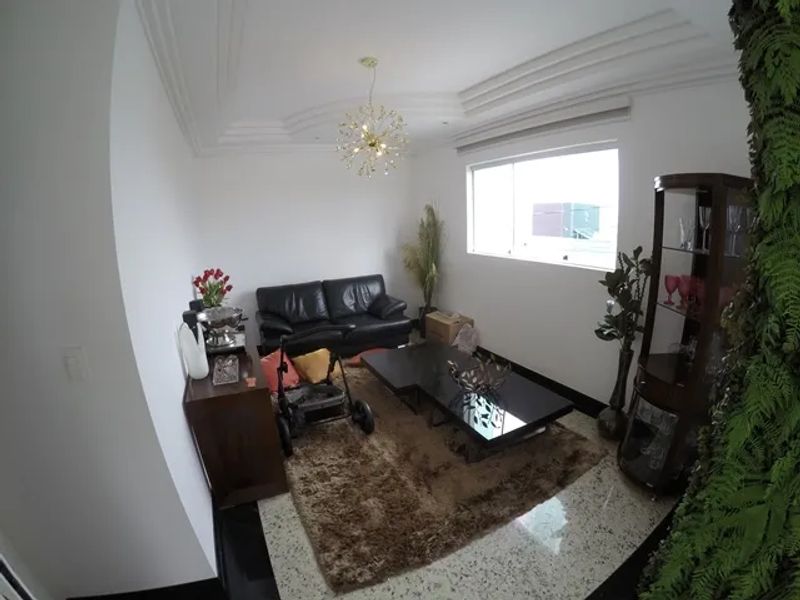 Casa com 4 quartos — Paquetá, Belo Horizonte