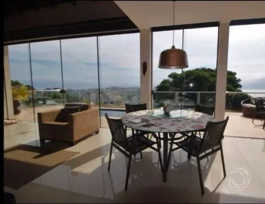 Casa com 4 Quartos à venda, 335m² no Centro, Florianópolis