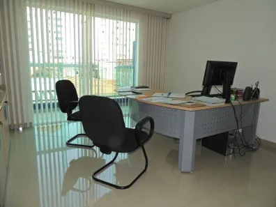 Sobrado com 4 Quartos à venda, 350m² no Jardim Umarizal, São Paulo