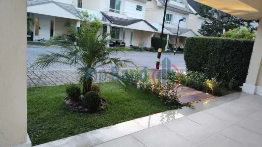 Casa de Condomínio com 4 Quartos à venda, 156m² no Recreio dos Bandeirantes, Rio de Janeiro