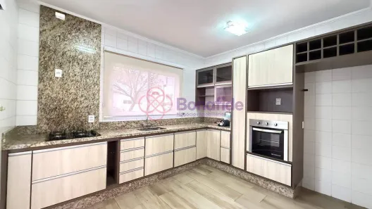 Casa com 3 Quartos para alugar, 100m² no Jardim Colônia, Jundiaí