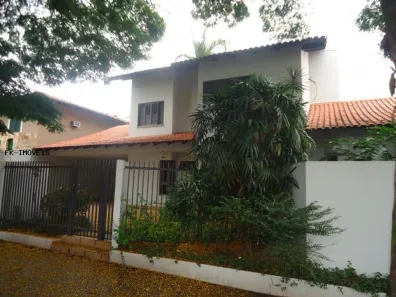 Casa com 4 Quartos à venda, 330m² no Petrópolis, Londrina