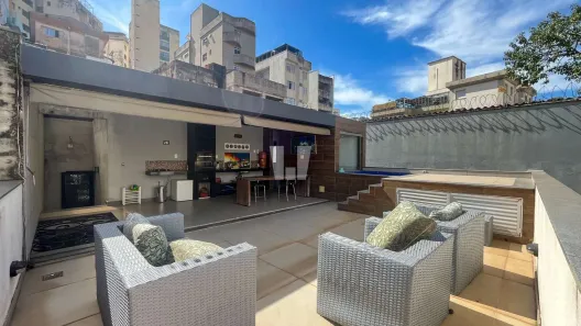 Casa com 3 Quartos à venda, 215m² no Serra, Belo Horizonte