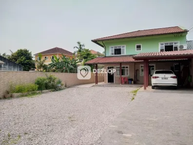 Casa com 3 Quartos à venda, 120m² no Rio Caveiras, Biguaçu