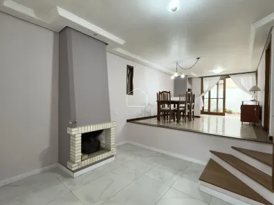 Casa de Condomínio com 3 Quartos à venda, 225m² no Jardim Isabel, Porto Alegre