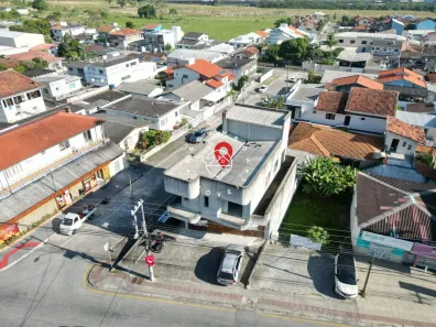 Prédio Comercial com 2 Quartos à venda, 296m² no Fazenda Santo Antônio, São José