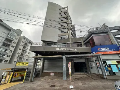 Sala Comercial para alugar, 90m² no Centro, Caxias do Sul