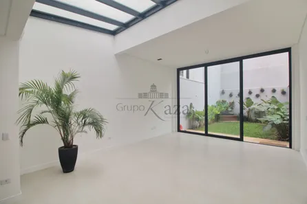 Sobrado com 3 Quartos à venda, 206m² no Paraíso, São Paulo