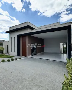 Casa de Condomínio com 3 Quartos à venda, 235m² no Jardins Nápoles, Senador Canedo
