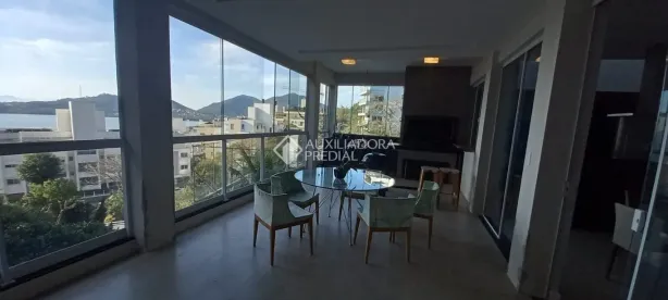 Casa com 3 Quartos à venda, 377m² no João Paulo, Florianópolis