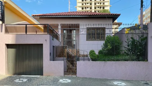 Casa com 3 Quartos à venda, 145m² no Centro, Ponta Grossa