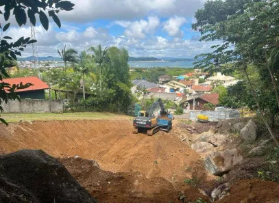 Apartamento com 1 Quarto à venda, 45m² no Cachoeira do Bom Jesus, Florianópolis