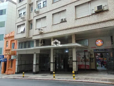 Apartamento com 2 Quartos à venda, 64m² no Centro Histórico, Porto Alegre