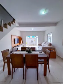 Casa de Condomínio com 3 Quartos à venda, 200m² no Campo Grande, Rio de Janeiro