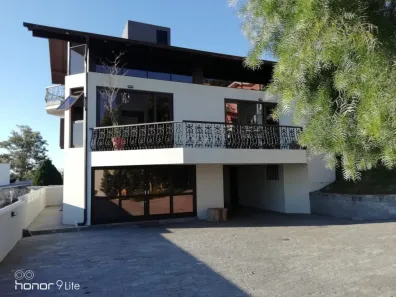 Casa com 4 Quartos para alugar, 140m² no Centro, Florianópolis
