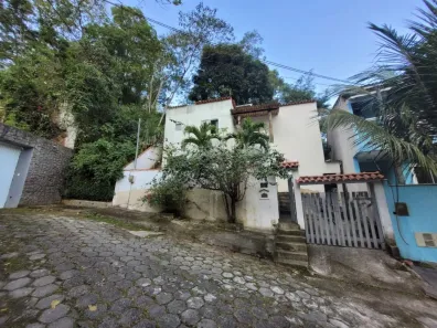 Casa com 3 Quartos à venda, 180m² no Serra Grande, Niterói