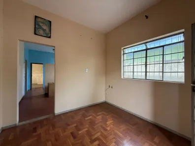 Casa com 3 Quartos à venda, 229m² no Jardim Montanhês, Belo Horizonte