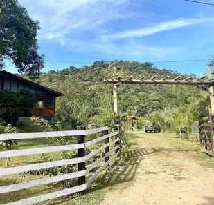 Fazenda/Sítio com 4 Quartos à venda, 450m² no Bairro Alto, Natividade da Serra