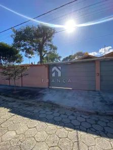 Casa com 3 Quartos à venda, 202m² no Jardim Siesta, Jacareí