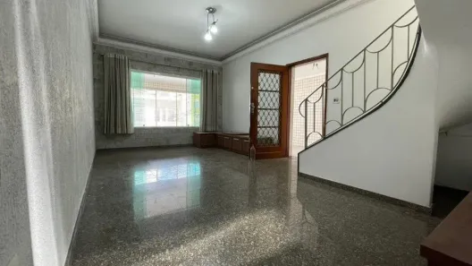 Sobrado com 3 Quartos à venda, 200m² no Vila Cláudia, São Paulo
