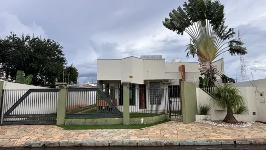 Casa com 3 Quartos à venda, 274m² no , Primavera do Leste