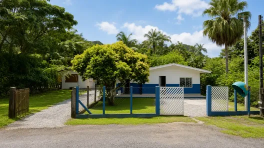 Lote/Terreno à venda, 493m² no Pedra Branca do Araraquara, Guaratuba