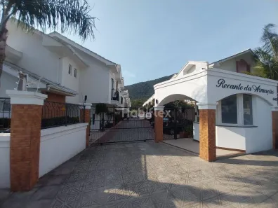 Casa de Condomínio com 2 Quartos à venda, 88m² no Morro das Pedras, Florianópolis