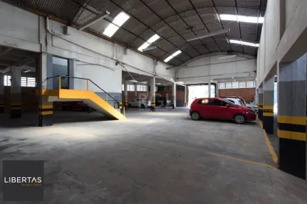 Galpão/Depósito/Armazém à venda, 1256m² no Floresta, Porto Alegre