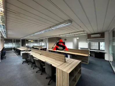 Sala Comercial para alugar, 184m² no Cidade Monções, São Paulo