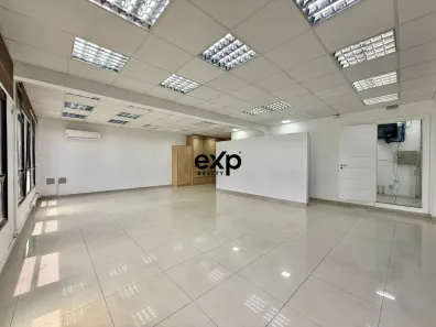 Sala Comercial para alugar, 115m² no Loteamento Paiquerê, Valinhos