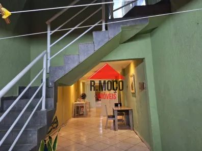 Sobrado com 3 Quartos à venda, 200m² no Vila Guilhermina, São Paulo