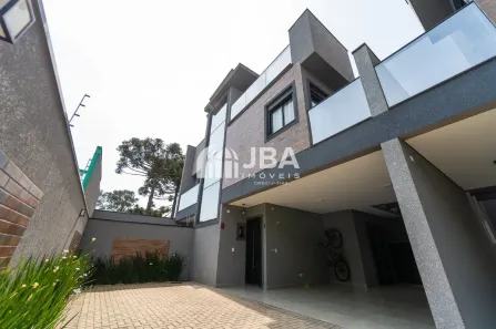 Casa de Condomínio com 3 Quartos à venda, 230m² no Hugo Lange, Curitiba