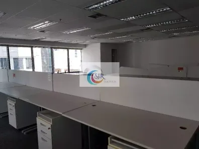 Sala Comercial para alugar, 158m² no Itaim Bibi, São Paulo