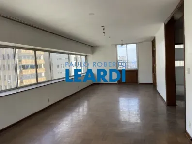 Apartamento com 3 Quartos à venda, 250m² no Jardim Paulista, São Paulo